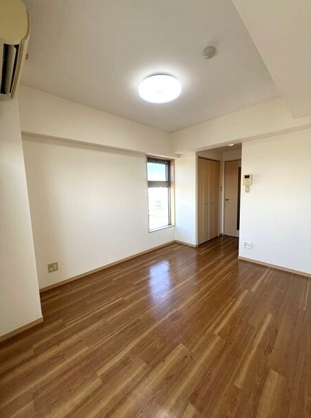 REGALO桜本町の居間・リビング