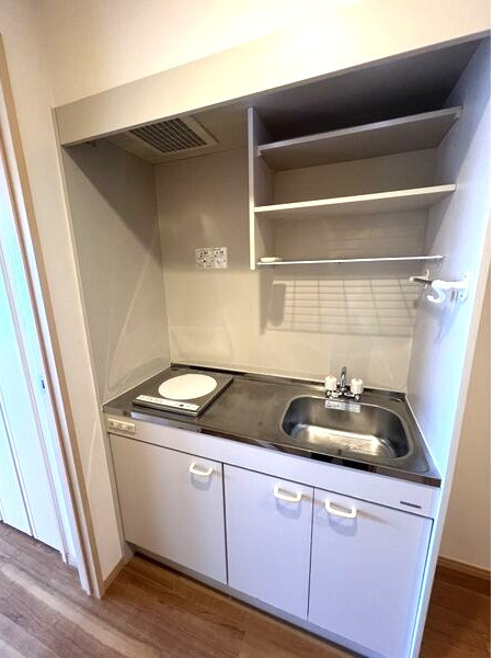 REGALO桜本町のキッチン