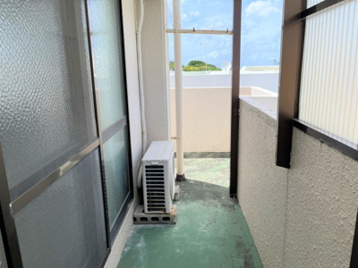【バルコニー】 | コーポラス具志
