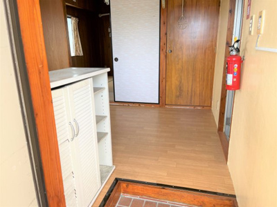 【玄関】 | コーポラス具志