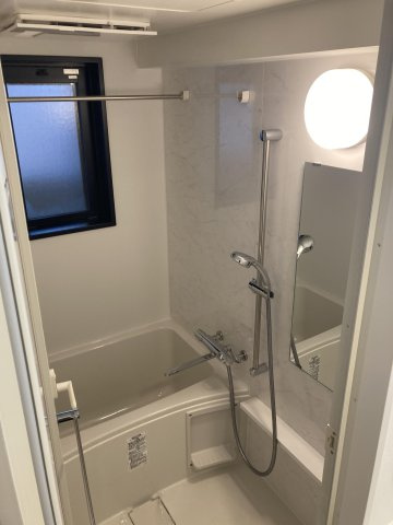 LANDIC K2620のシャワールーム