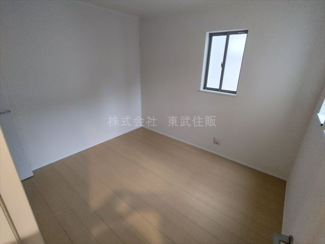 【洋室】 | ふじみ野市西2丁目 | 洋室5.25帖、落ち着いた色調の洋室です