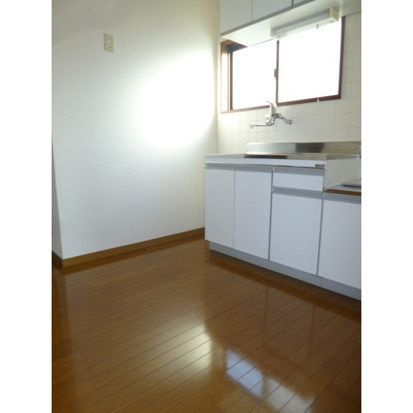 ハイツ　リバーランドの内装