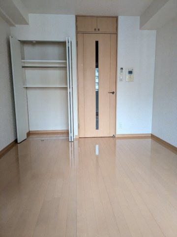 サヴォイテンジンスクワイヤーの居間・リビング