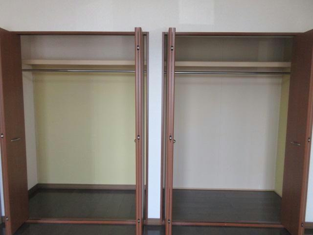 バップバーレンN館の収納
