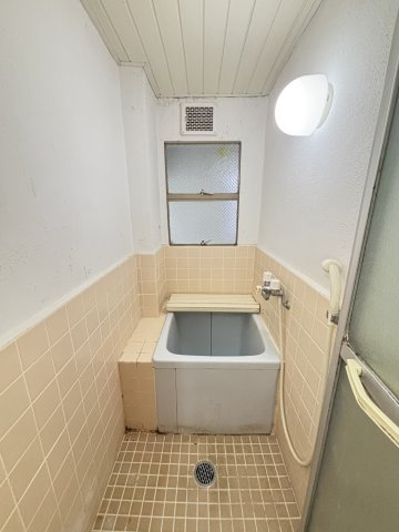 マンション花隈の浴室