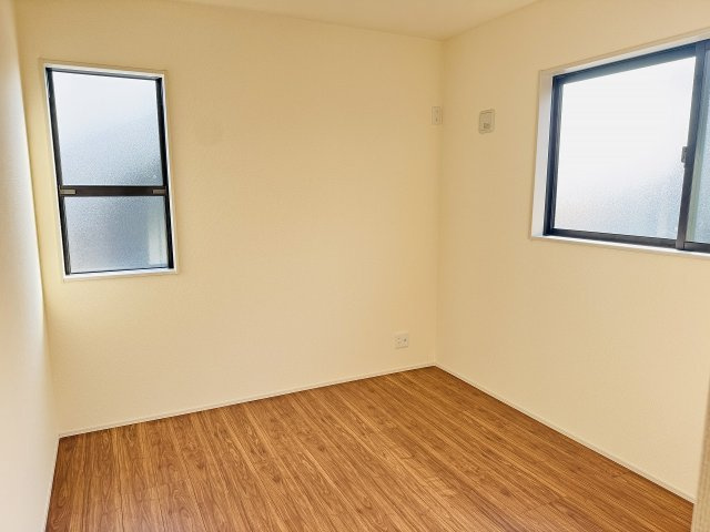 八王子市　下恩方町　新築一戸建て　１６期の洋室|～2階北側5.33帖の洋室です～