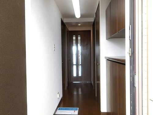 レクセルマンション川越大手町のその他|共有部からの室内　※2025年6月撮影