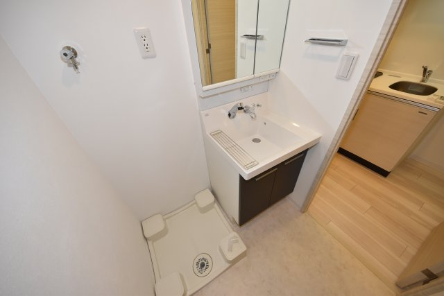 コンフォリア京町堀の洗面所