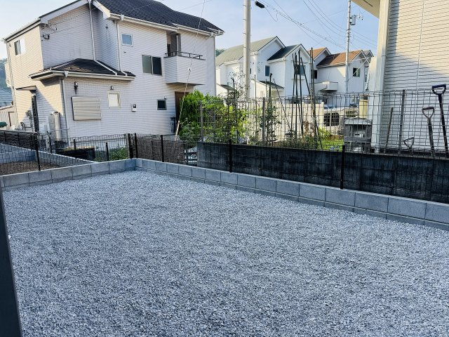 八王子市　下恩方町　新築一戸建て　１６期の庭|～ガーデニングなども楽しめる広い庭付き～