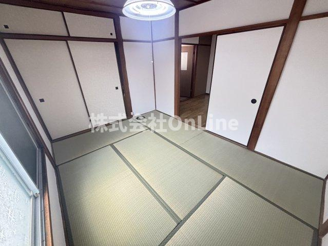 八尾市太田５丁目の一戸建ての和室