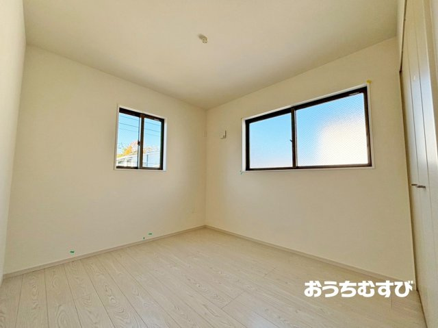 守山区御膳洞(全7棟)の洋室