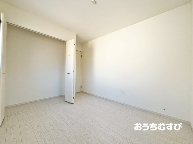 守山区御膳洞(全7棟)の洋室