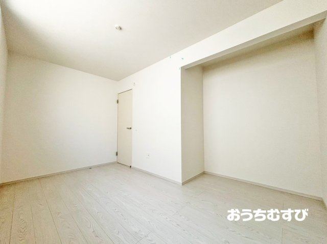 守山区御膳洞(全7棟)の洋室