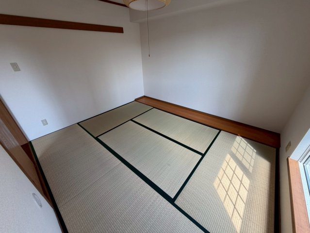 スプリングヒルズⅡの和室