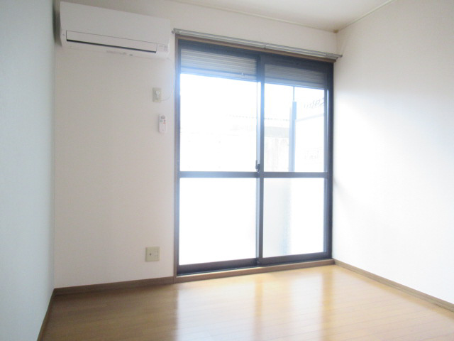 メゾン　ド　アヴニール名谷の寝室