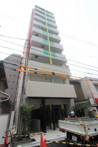 プライマル南森町の外観