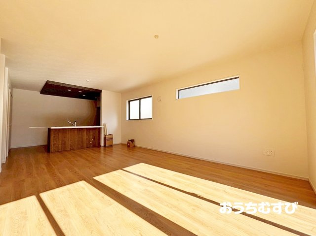 守山区御膳洞(全7棟)の居間・リビング