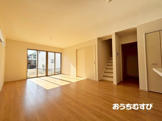 守山区御膳洞(全7棟)の居間・リビング