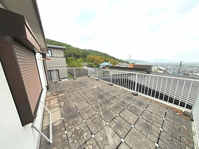 中古住宅（中区湊）のバルコニー|2Fのベランダです。