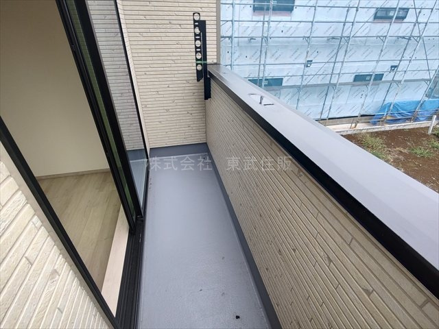 【バルコニー】 | 川越市中台　全6棟　B号棟 | 開放的で明るい空間を演出してくれるバルコニーです