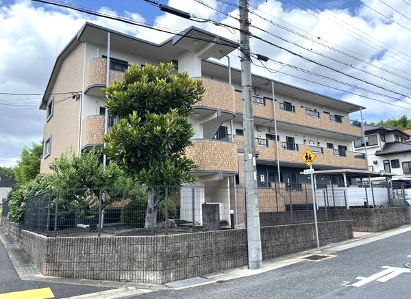 アプリⅡの外観
