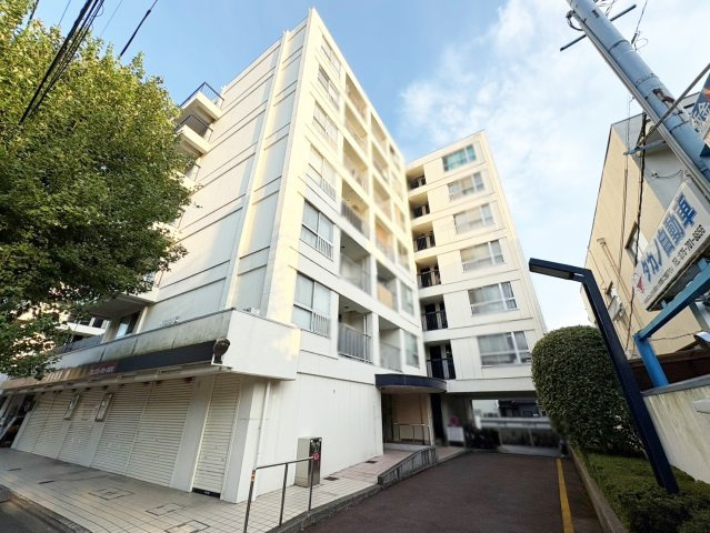 京都一乗寺コーポラスの外観|【外観】叡山電鉄「茶山・京都芸術大学」駅徒歩５分！現地（2025年8月）撮影