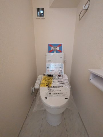 八王子市　下恩方町　新築一戸建て　１６期のトイレ|～暖房温水洗浄機能付きトイレ　冬場は特に嬉しい機能ですね～