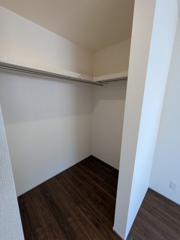 八王子市　下恩方町　新築一戸建て　１６期の収納|～2階全居室ウォークインクローゼット完備～