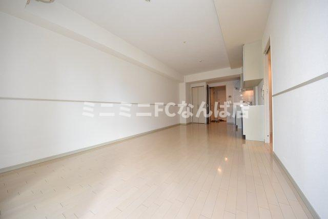 ロイヤルパークス桃坂の寝室