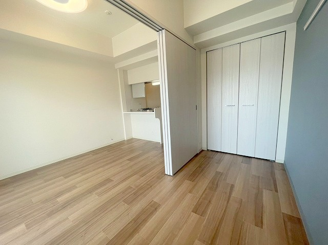 プレサンス新大阪ジェイズの寝室