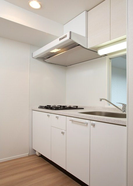 新品家具付きマンション美野島16(KaGood福岡)のキッチン