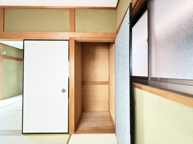 大津乙貸家の収納