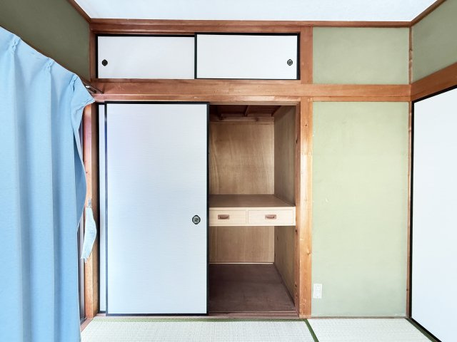 大津乙貸家の収納