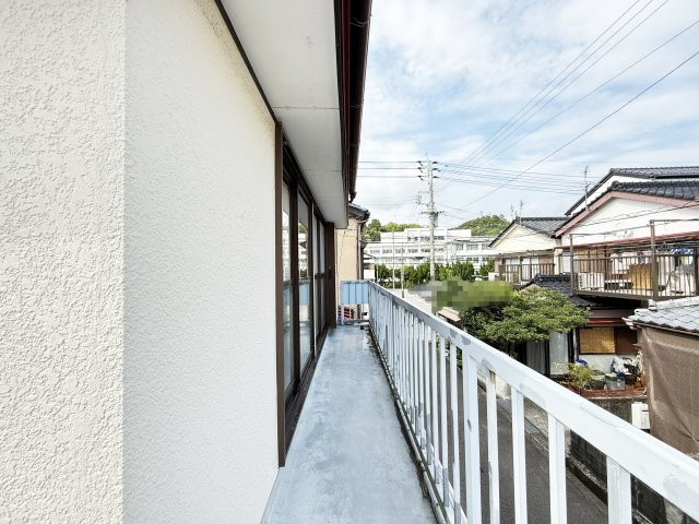 大津乙貸家のバルコニー