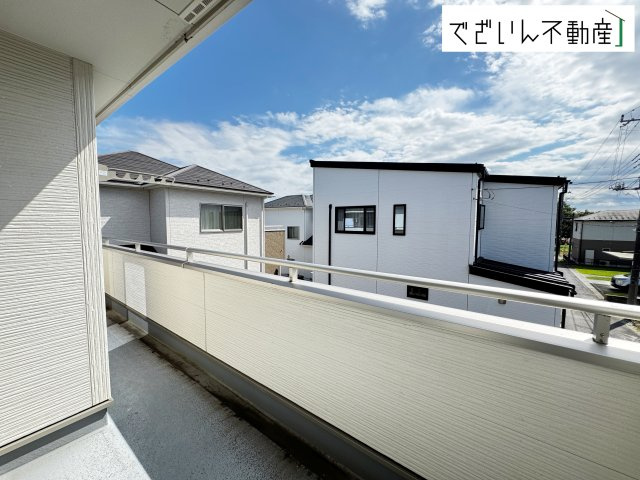 【バルコニー】 | 深谷市小前田　中古住宅   | 現地(2025年9月撮影)