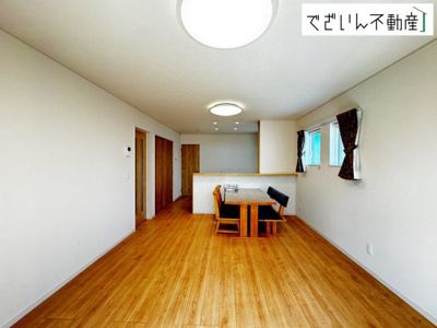 【居間・リビング】 | 深谷市小前田　中古住宅   | 現地(2025年9月撮影)