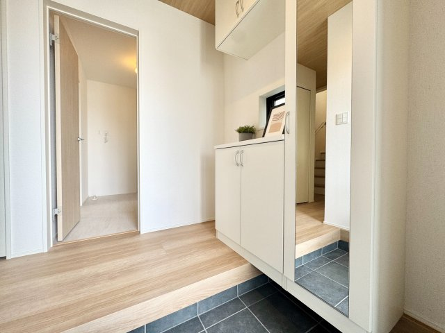 【玄関】 | グラファーレ四街道市大日３１期