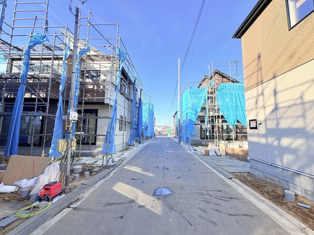 【外観】 | 東久留米市金山町1丁目　新築一戸建住宅　全9棟　(保谷店) | スーパー・コンビニが徒歩10分圏内に充実しお買い物便利。