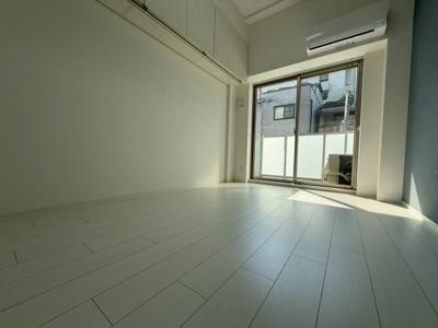 【洋室】 | Luce Chiyozaki