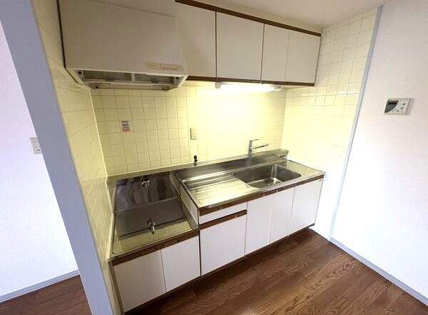 ヒルズ池場のキッチン