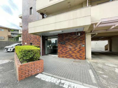 【エントランス】 | ハクジウハイツ