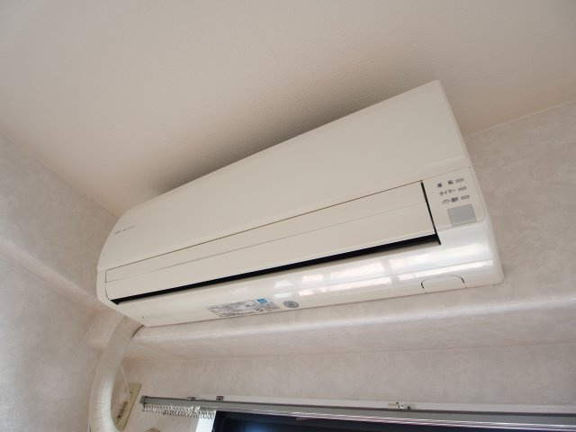 【設備】 | リバーズマンション | エアコン