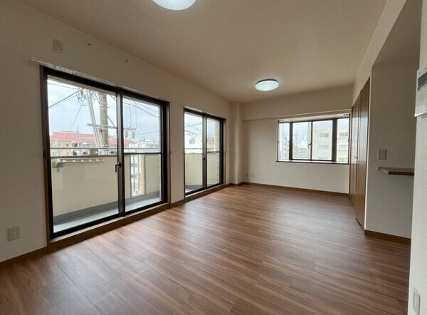 エスカーラ平針の居間・リビング