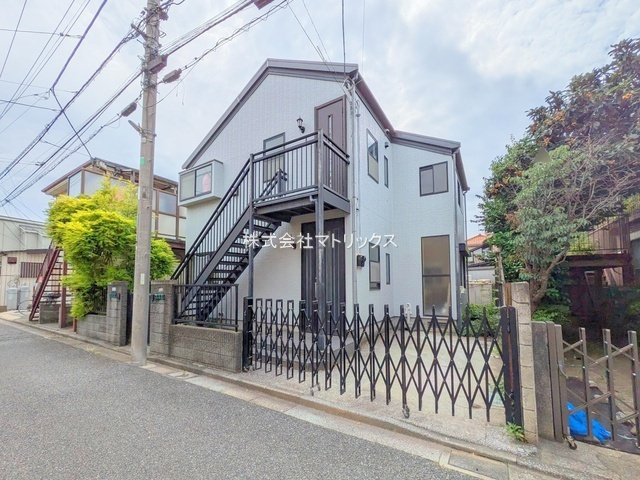 練馬区南大泉1丁目　二世帯利用可　快適リフォーム住宅の外観