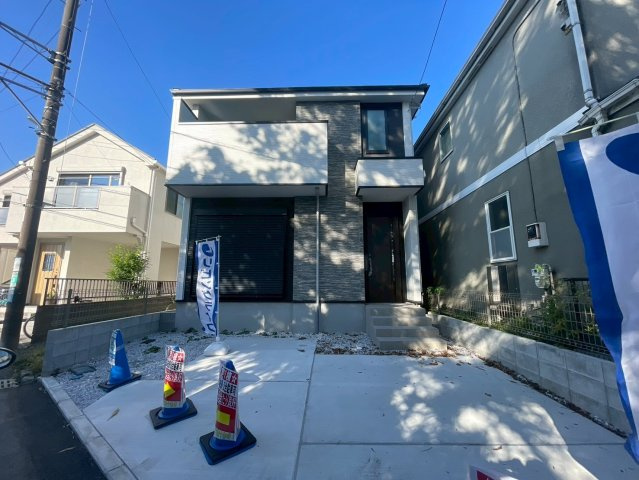 横浜市磯子区滝頭1丁目 新築戸建て【仲介手数料無料】カースペース2台