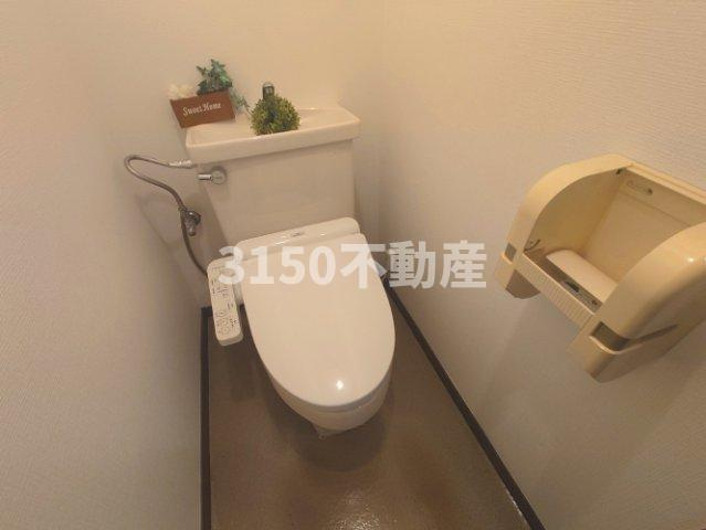 Bee8ビルのトイレ