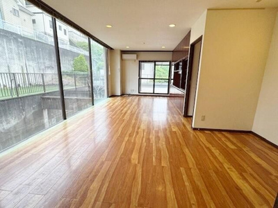 【居間・リビング】 | マリノビル(本町田)(マリノビルホンマチダ)