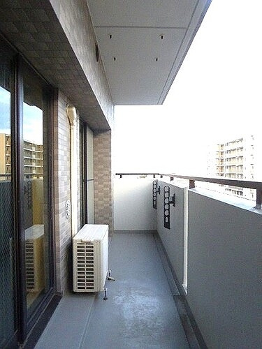 ライオンズマンション本川越駅前のバルコニー|バルコニー　※2024年10月内装後撮影