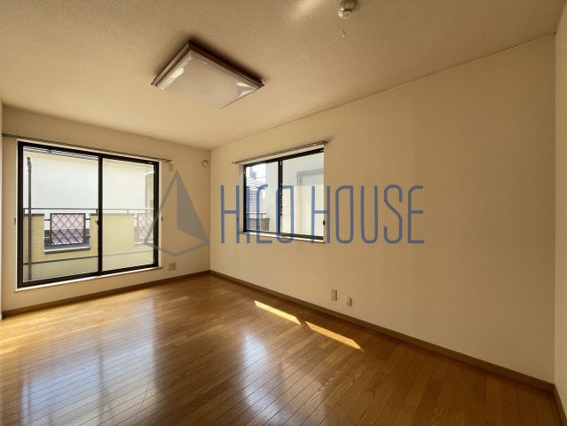 並木戸建の寝室